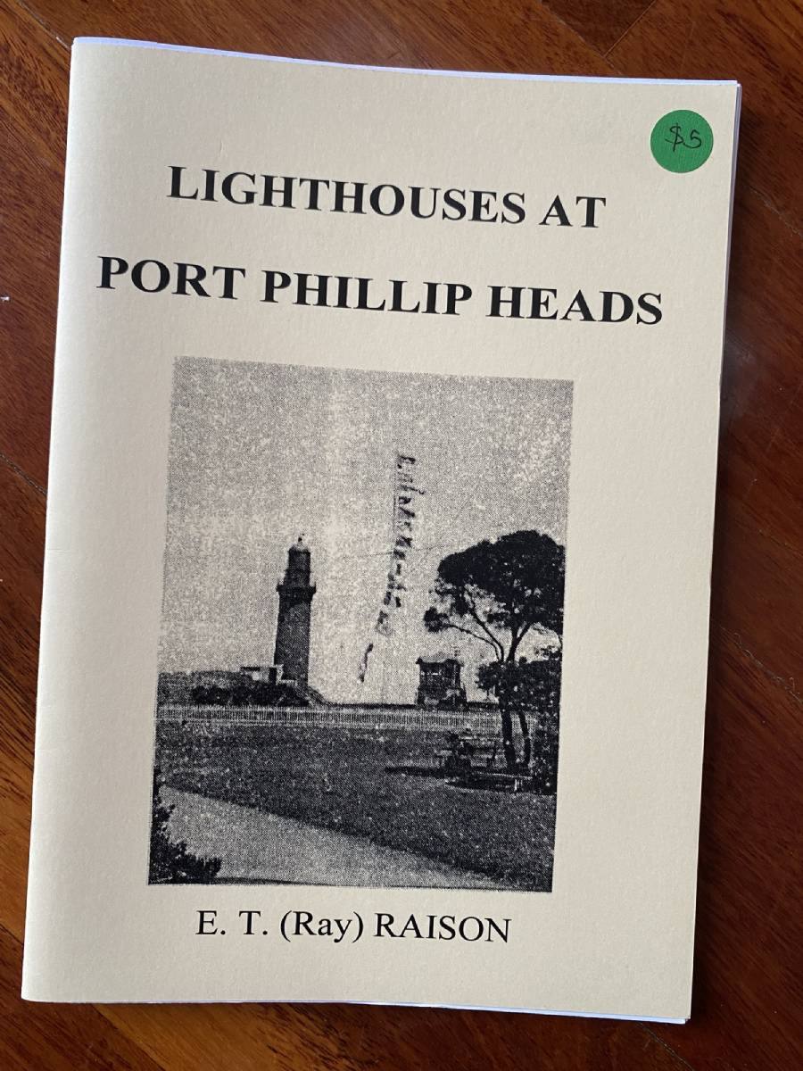 Lighthouses_at_Port_Phillip_Heads-web